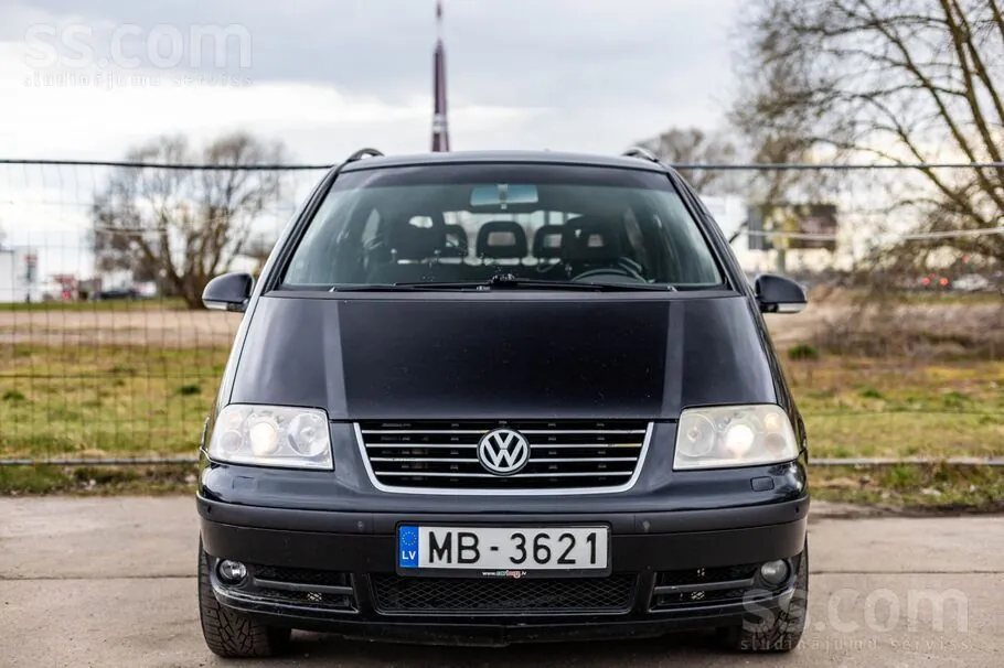 Volkswagen Sharan 2006 photo 3