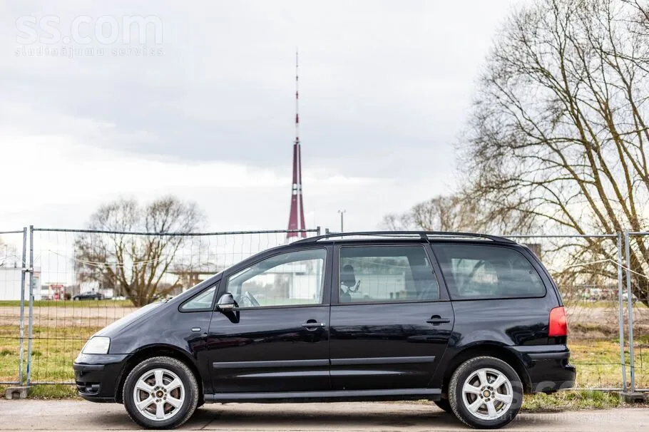 Volkswagen Sharan 2006 photo 4