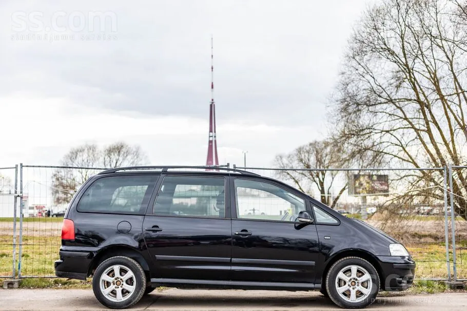 Volkswagen Sharan 2006 photo 5