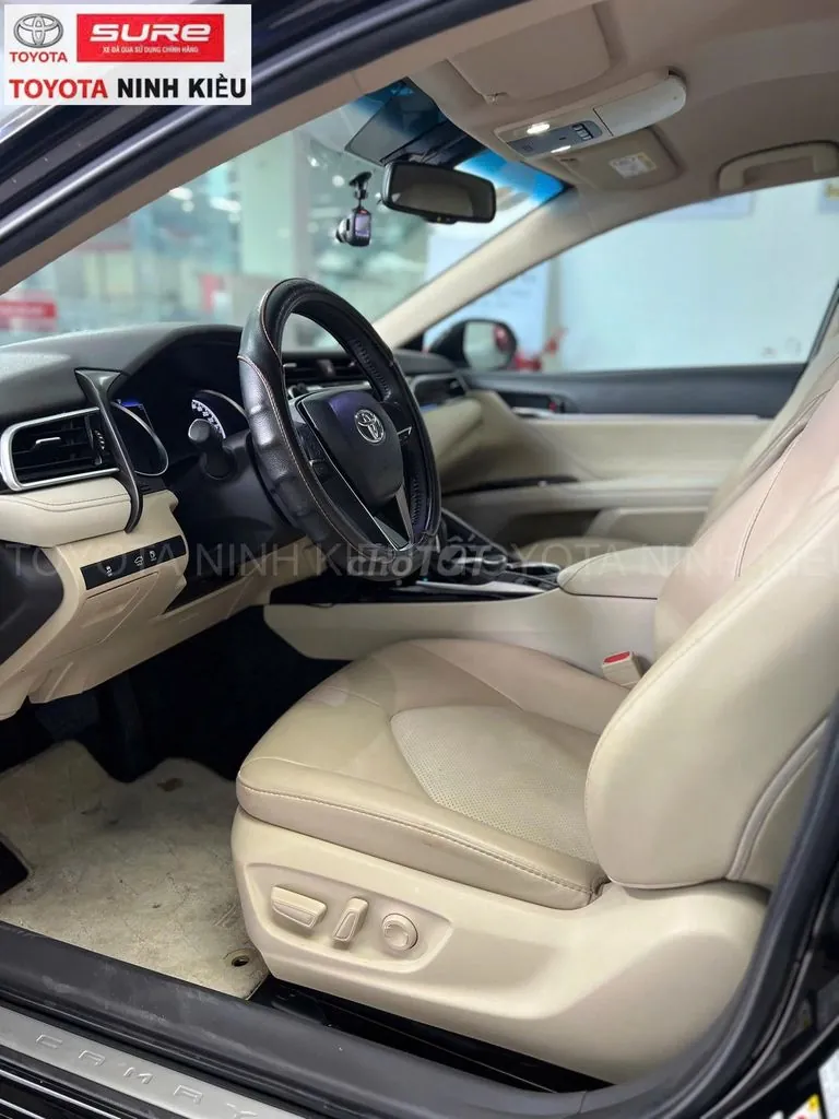 Toyota Camry 2020 photo 4