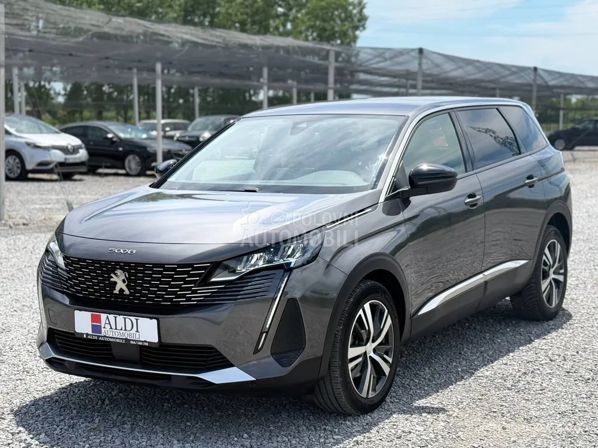 Peugeot 5008