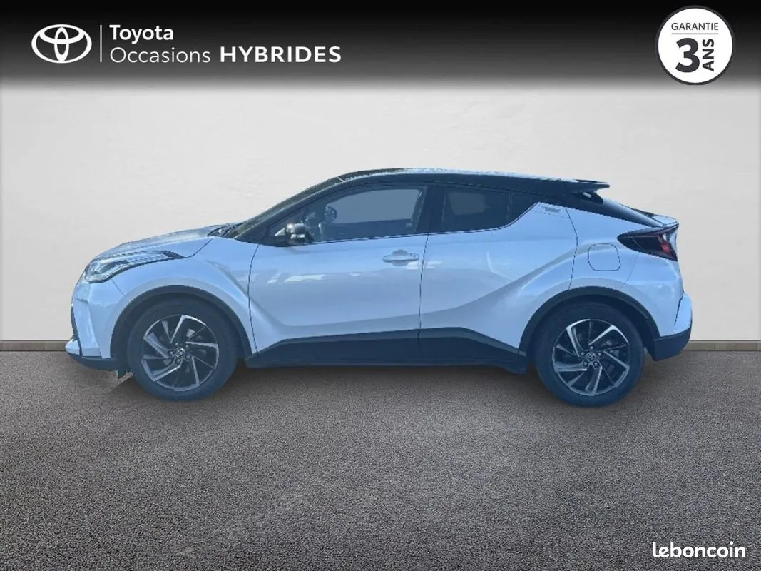 Toyota C-Hr 2023 photo 3