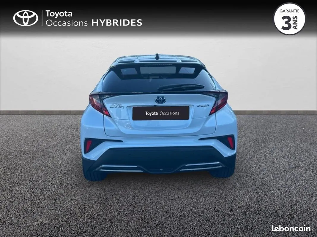 Toyota C-Hr 2023 photo 4