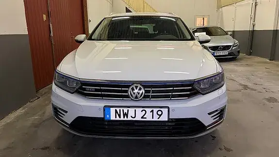 Volkswagen Passat 2017 photo 4