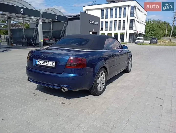 Audi A4 2003 photo 5