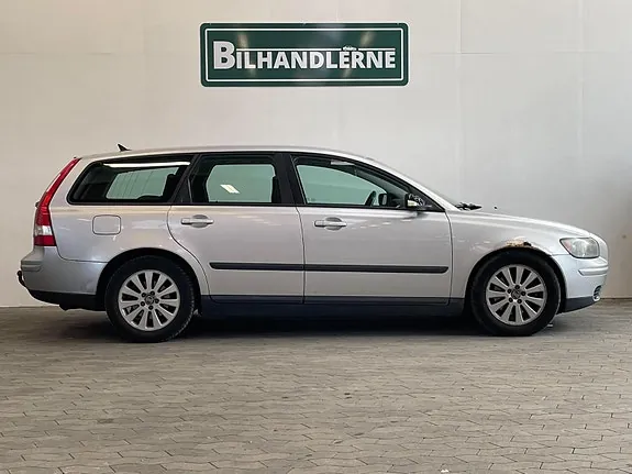 Volvo V50 2004 photo 3