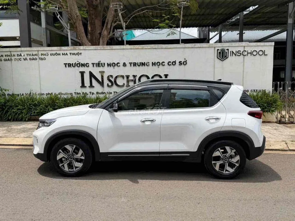 Kia Sonet 2023 photo 3