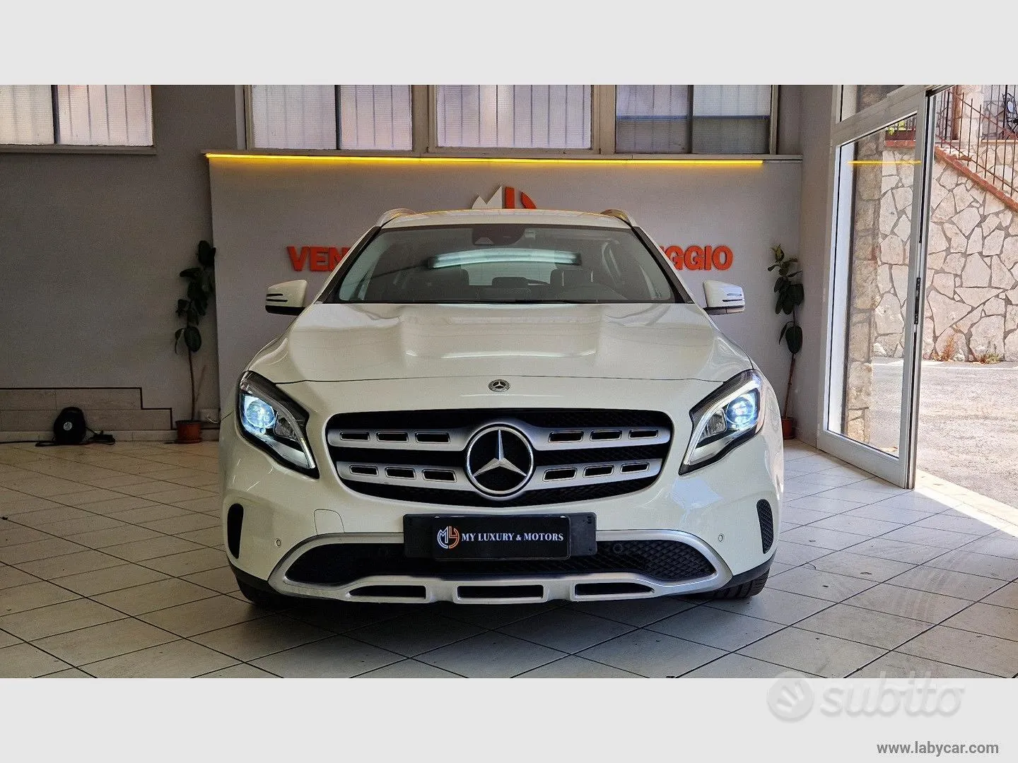 Mercedes-Benz Gla 2017 photo 2