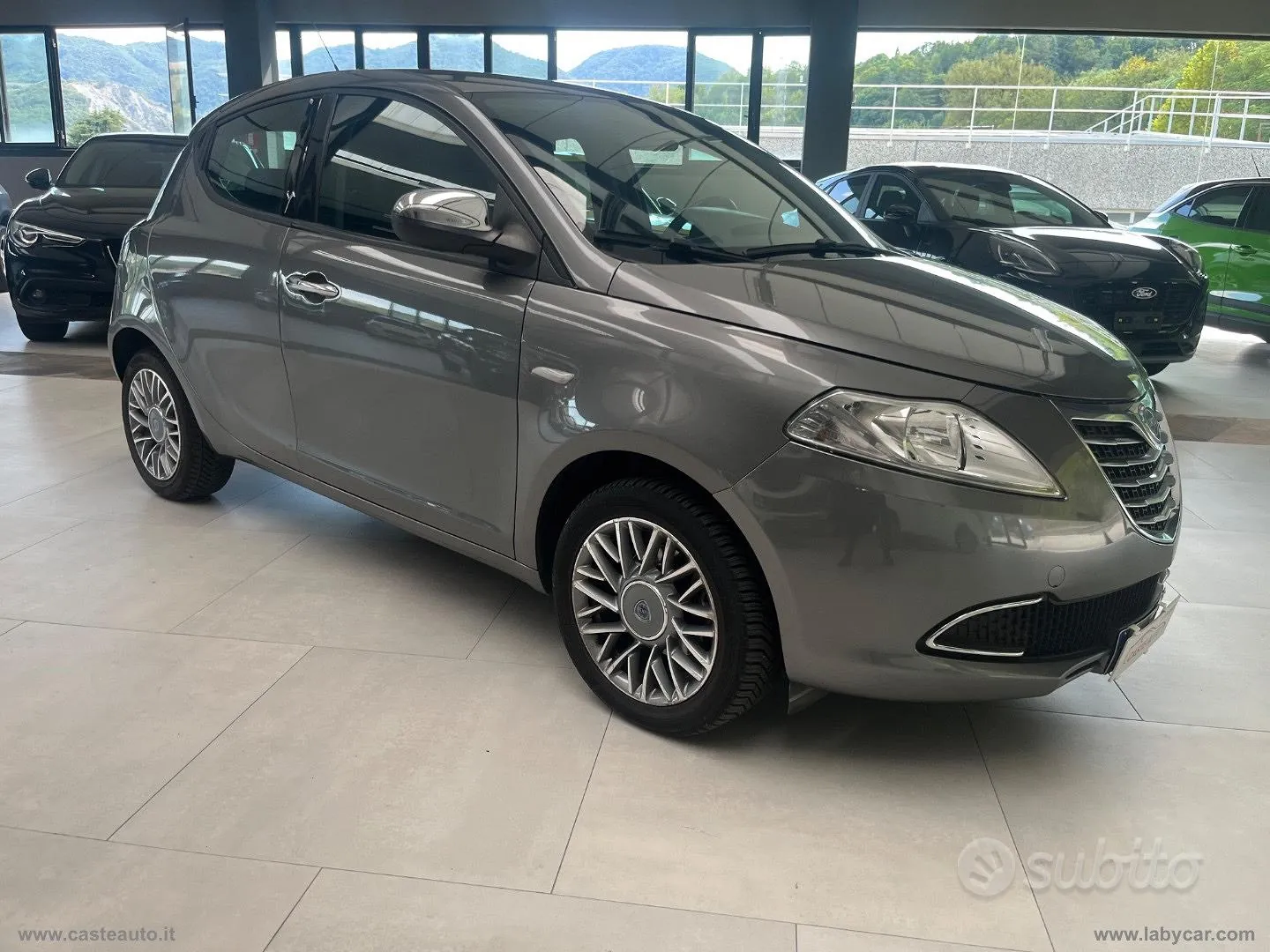 Lancia Ypsilon 2015 photo 3