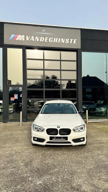 BMW 118I