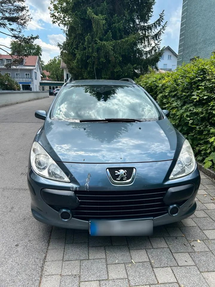 Peugeot 307