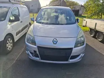 Renault 5