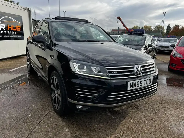 Volkswagen Touareg 2015 photo 4