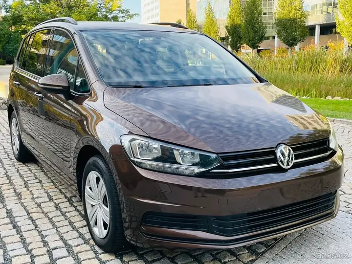 Volkswagen Touran 2023 photo 4