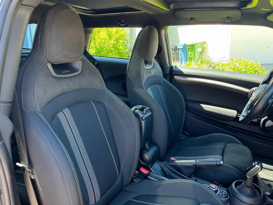 Mini Cooper S 2020 photo 4
