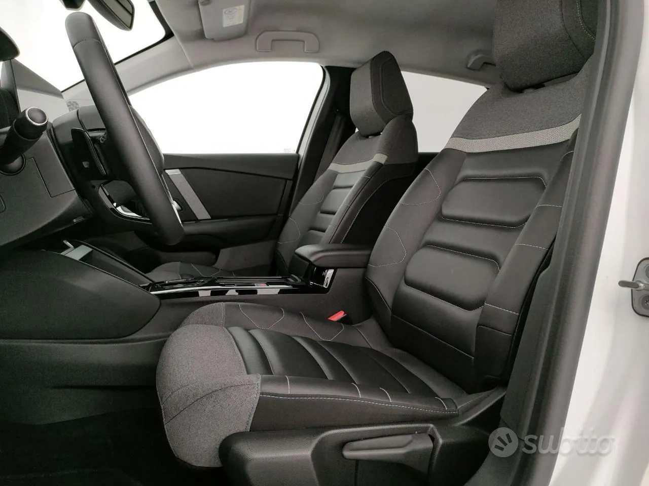 Citroen C4 2022 photo 5