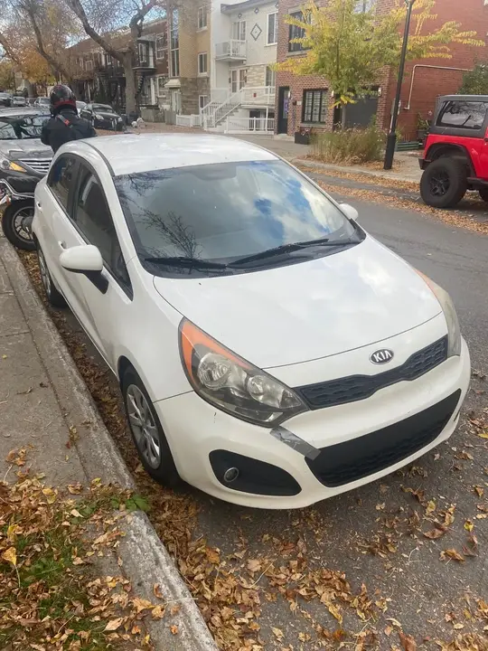 Kia Rio 2013 photo 3