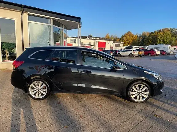 Kia Ceed 2014 photo 4