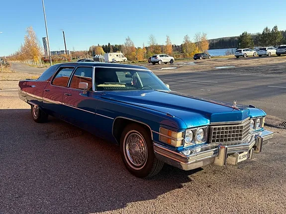 Cadillac Fleetwood 1974 photo 4