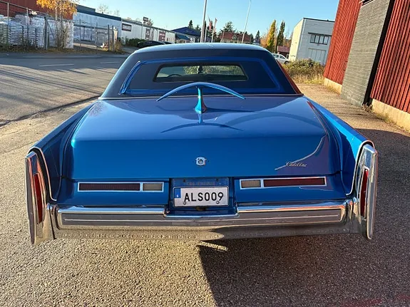 Cadillac Fleetwood 1974 photo 5