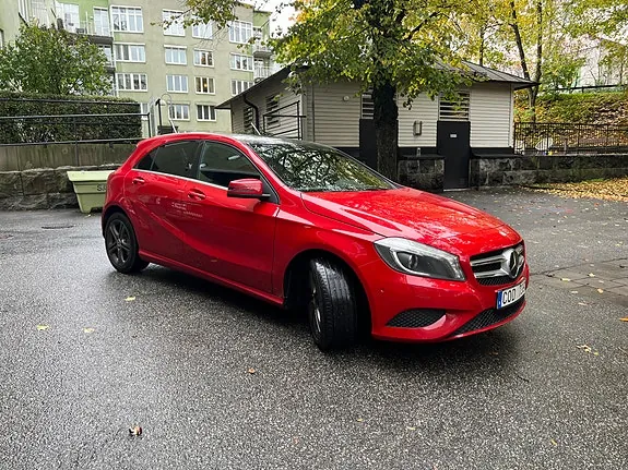 Mercedes-Benz A180