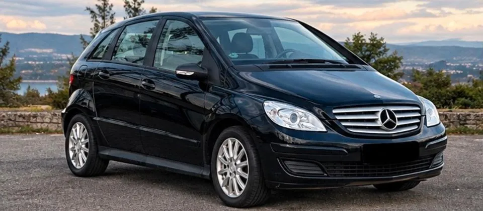 Mercedes-Benz B170