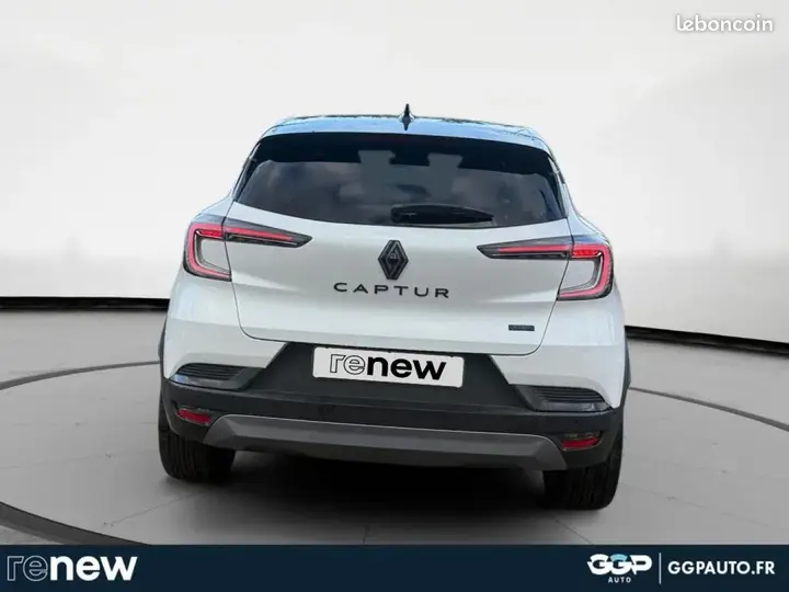 Renault Captur 2026 photo 4