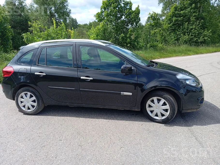 Renault Clio 2012 photo 2