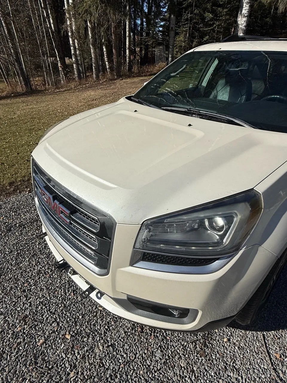 GMC Acadia 2013 photo 2