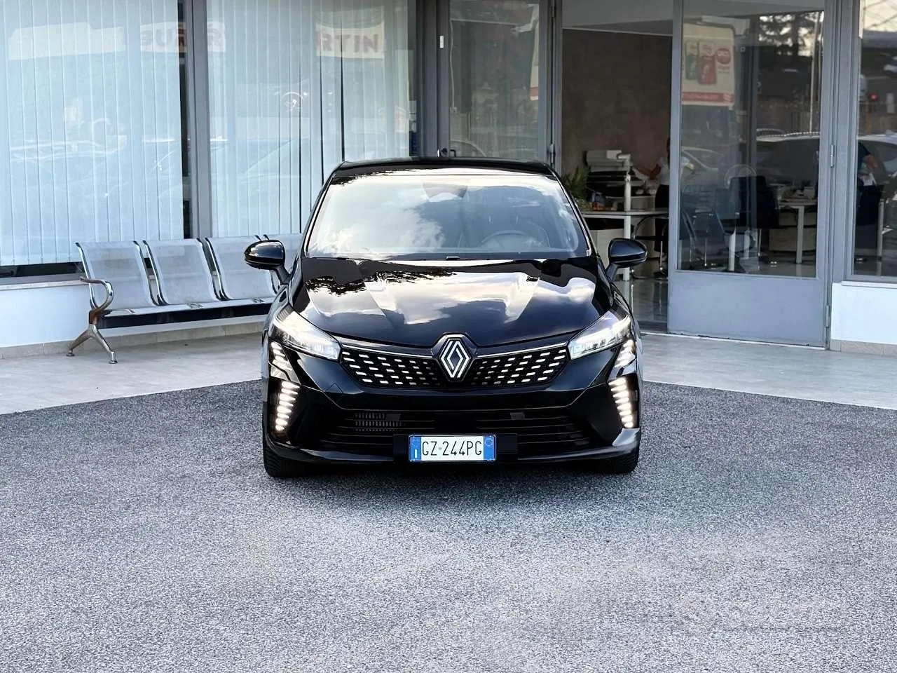 Renault Clio 2025 photo 2