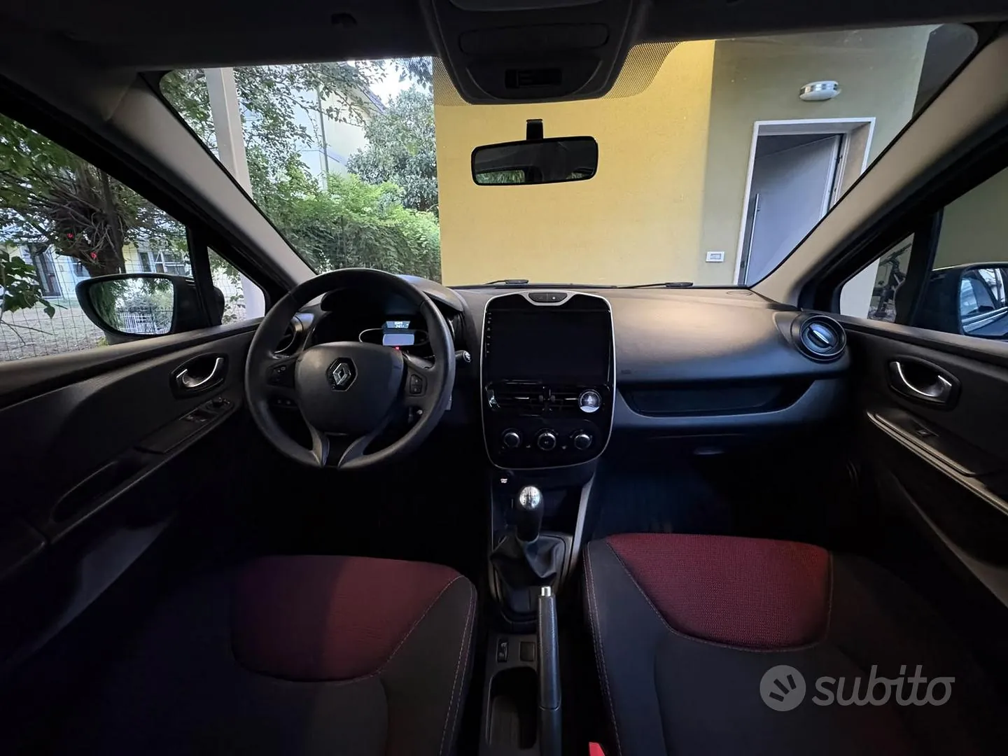 Renault Clio 2015 photo 5