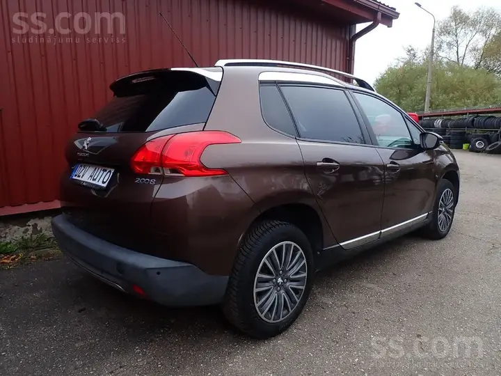 Peugeot 2008 2014 photo 2