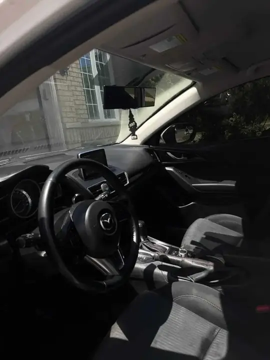 Mazda Mazda3 2016 photo 4