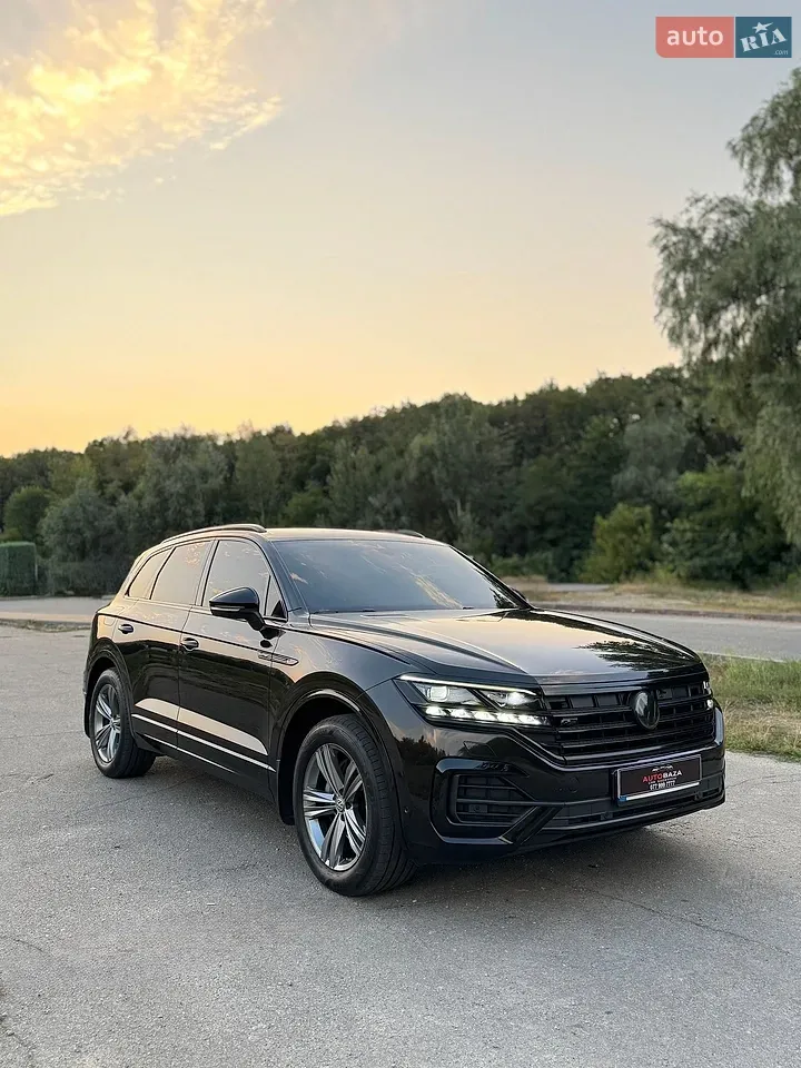 Volkswagen Touareg 2019 photo 2