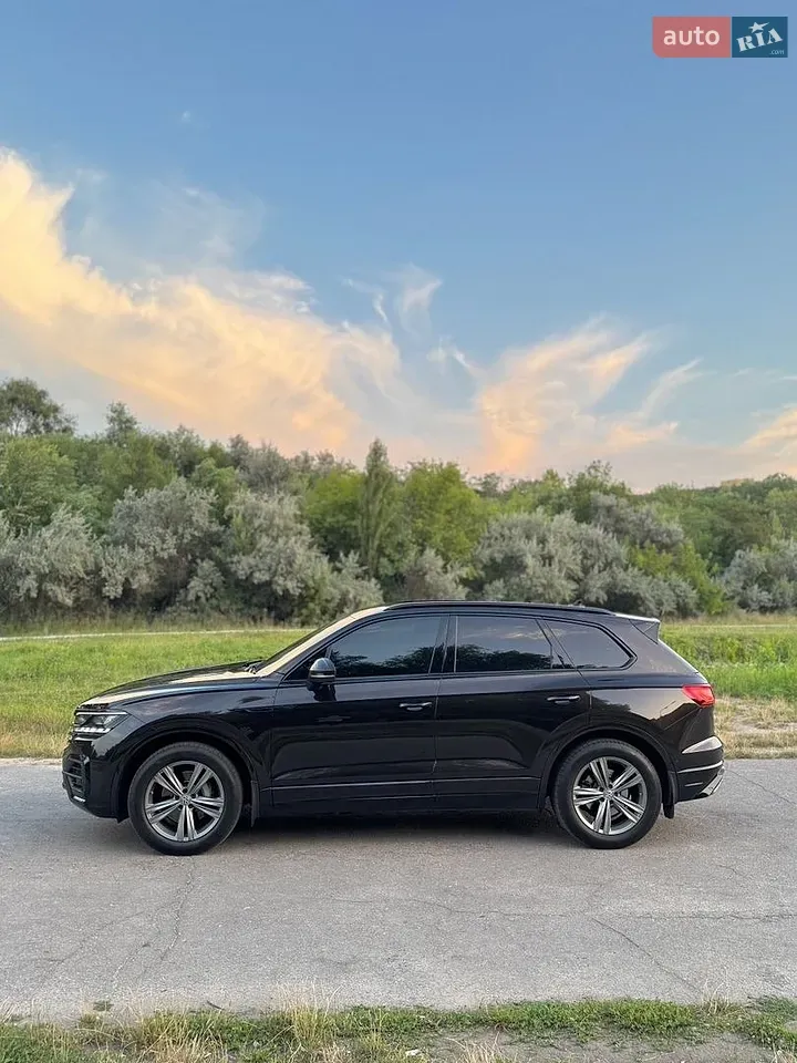 Volkswagen Touareg 2019 photo 3