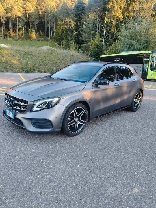 Mercedes-Benz Gla220 2017 photo 2