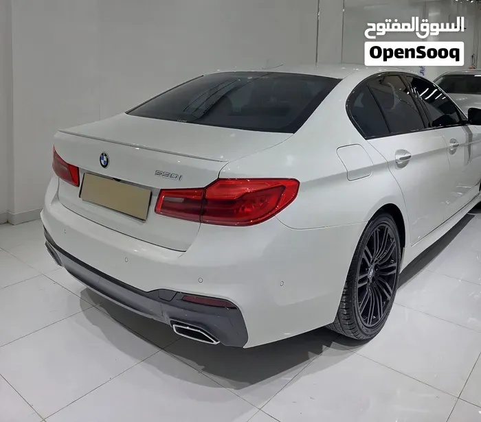 BMW 5 Series 2018 photo 2