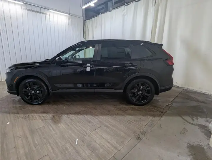 Honda Cr-V 2027 photo 4