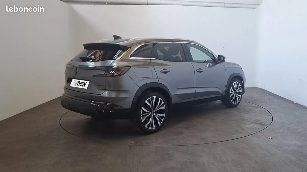 Renault Austral 2023 photo 2