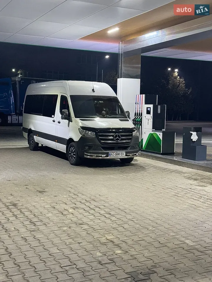 Mercedes-Benz Sprinter