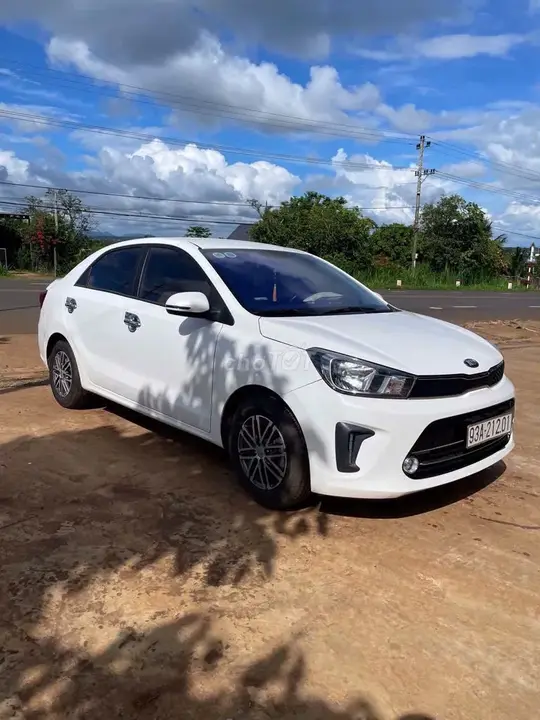 Kia Soluto 2020 photo 2