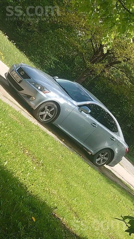 Lexus Is250