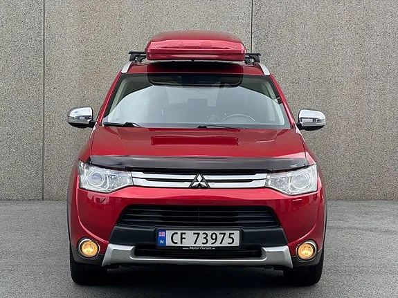Mitsubishi Outlander 2014 photo 2