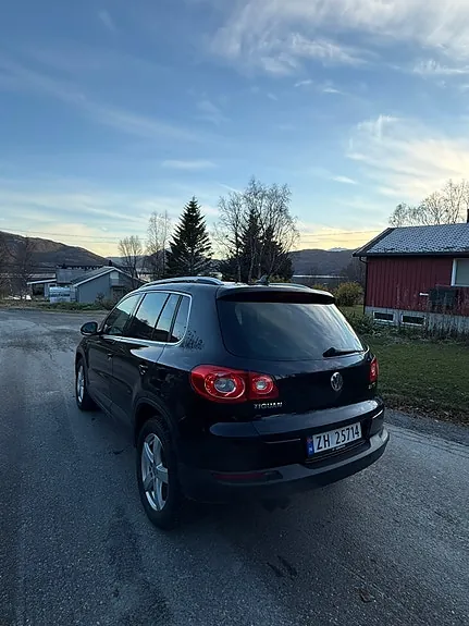 Volkswagen Tiguan 2009 photo 5