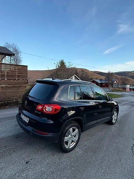 Volkswagen Tiguan 2009 photo 3