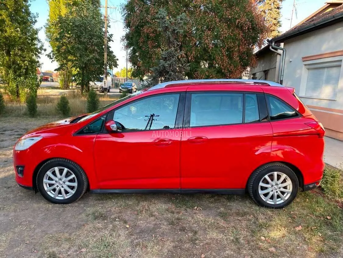 Ford C-Max 2012 photo 5