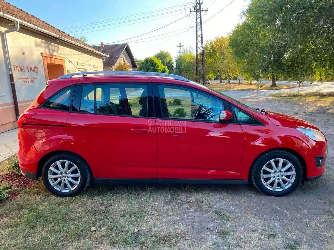 Ford C-Max 2012 photo 4