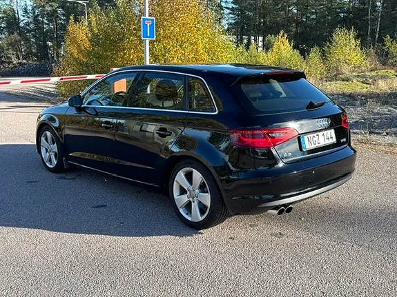 Audi A3 2014 photo 3