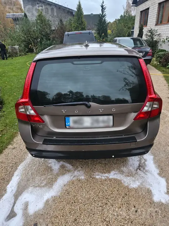 Volvo V70 2008 photo 3