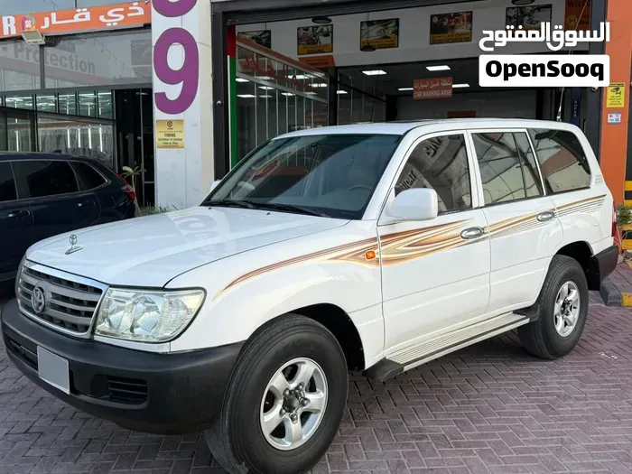 Toyota Land Cruiser 2000 photo 2